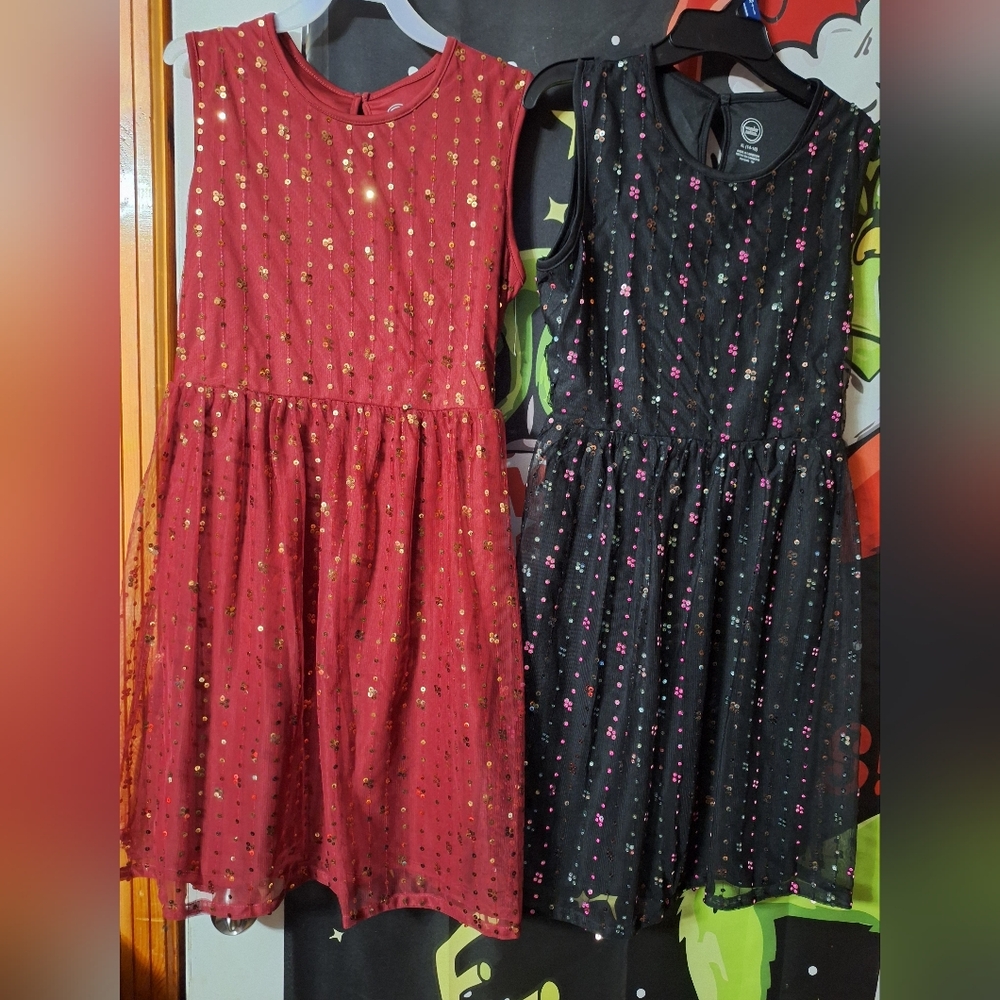 Dresses by World Nation Size 14-16 With Red and Black Starry Decals
